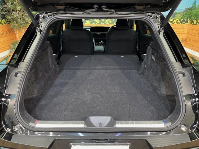 CROWN SPORT