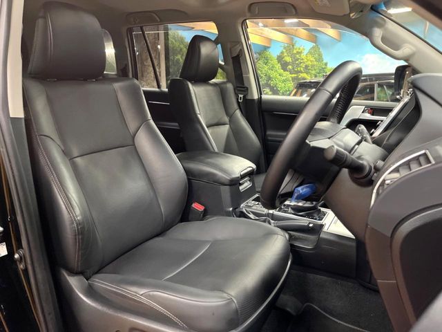 LANDCRUISER PRADO