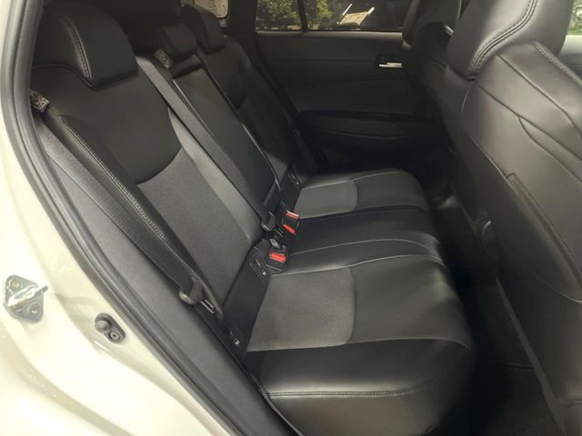 COROLLA CROSS HYBRID