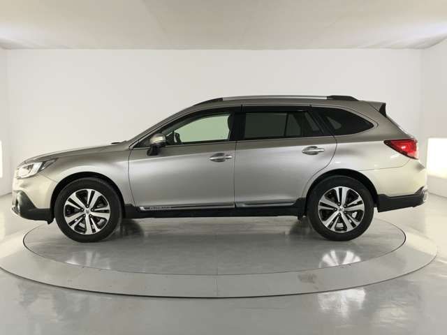 LEGACY OUTBACK