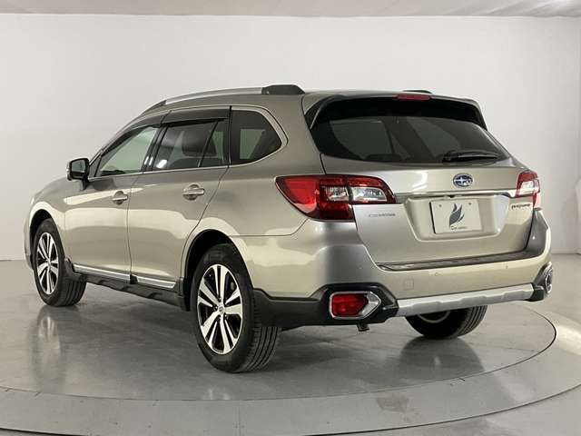 LEGACY OUTBACK