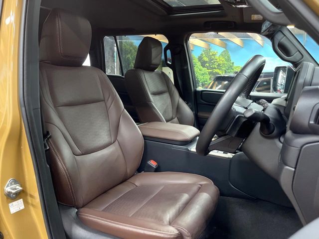 LANDCRUISER 250