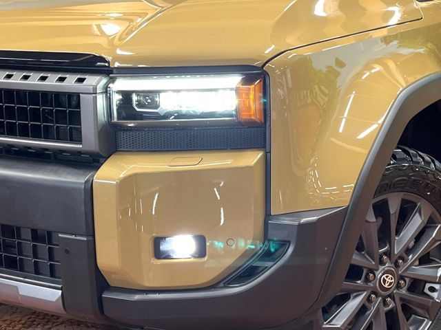 LANDCRUISER 250