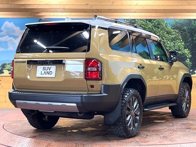 LANDCRUISER 250