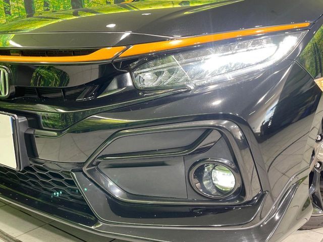 CIVIC hatchback