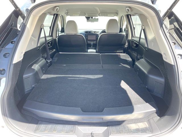 X-TRAIL HYBRID 4WD