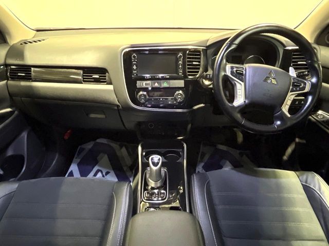 OUTLANDER PHEV