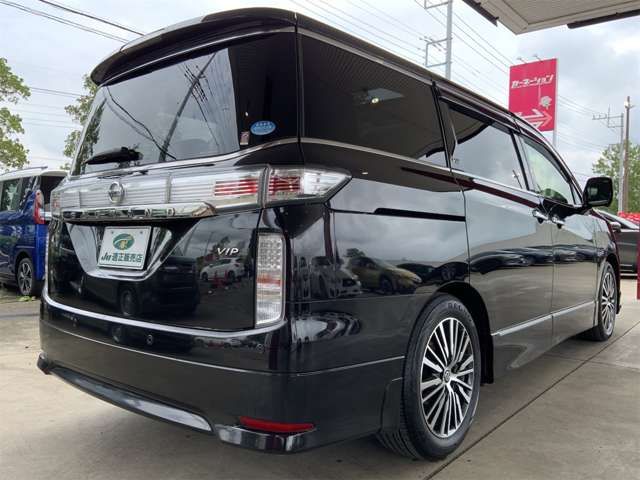 ELGRAND  4WD