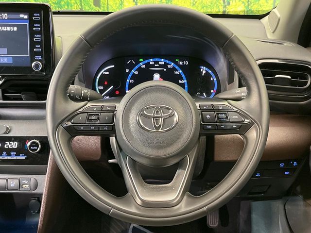 YARIS CROSS HYBRID