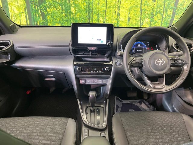 YARIS CROSS HYBRID