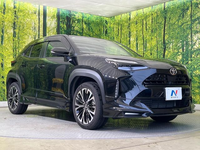 YARIS CROSS HYBRID
