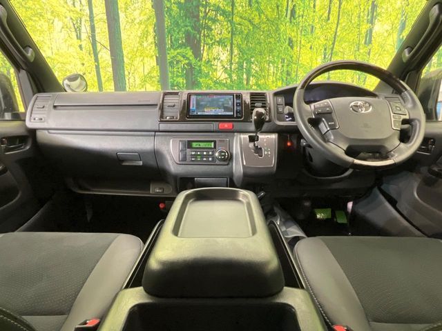 HIACE van 2WD