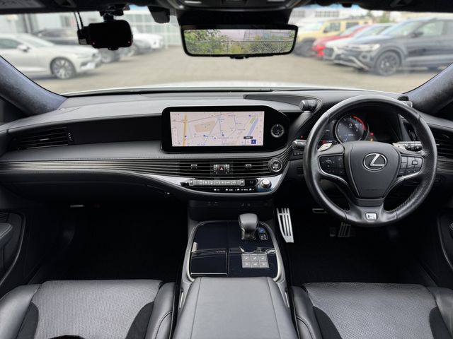 LEXUS LS500