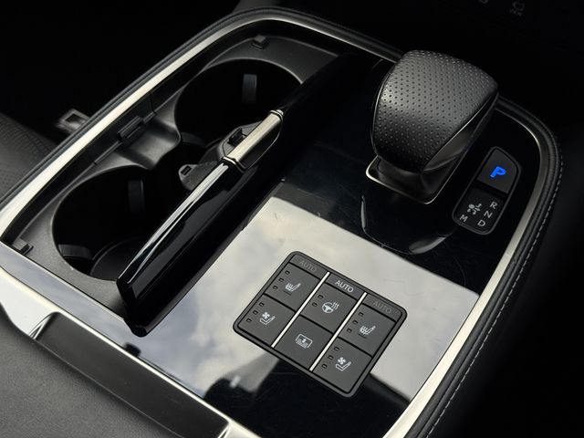 LEXUS LS500