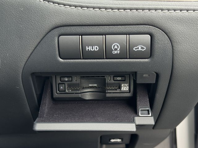 LEXUS LS500