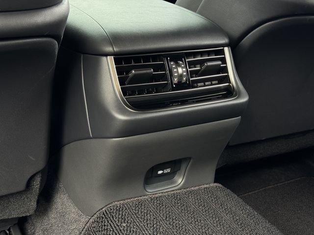 LEXUS LS500