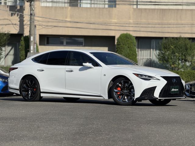 LEXUS LS500