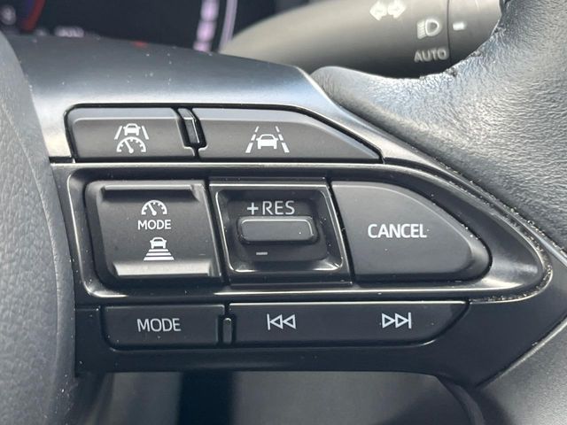 YARIS CROSS HYBRID