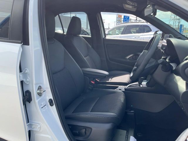 YARIS CROSS HYBRID