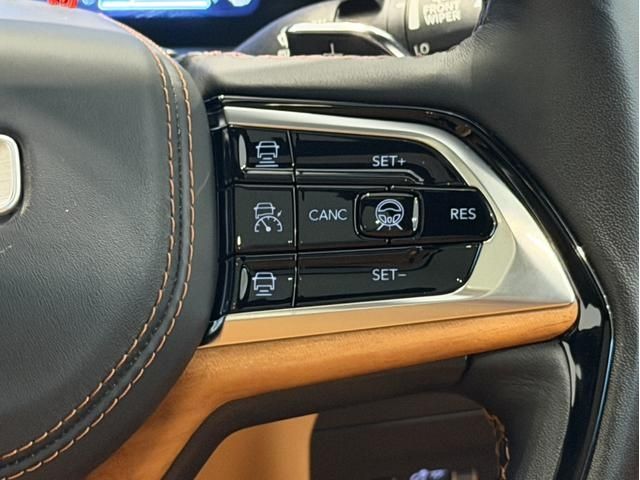 JEEP GRAND CHEROKEE L