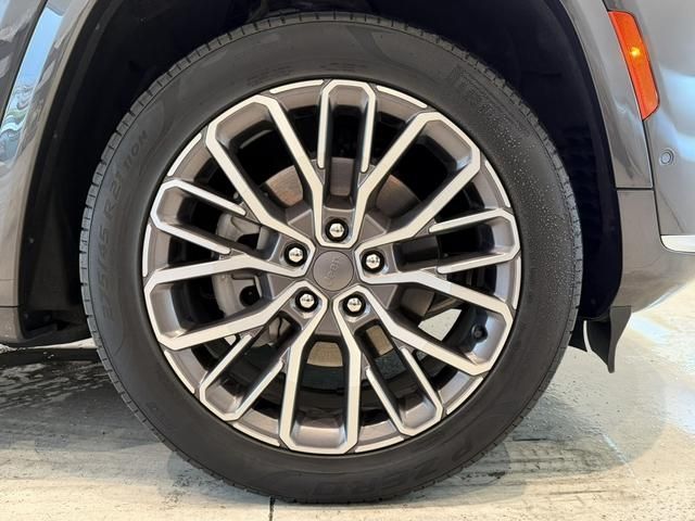 JEEP GRAND CHEROKEE L