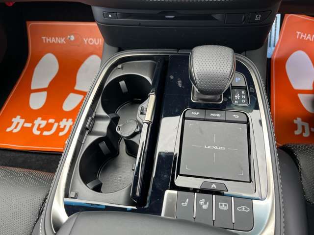 LEXUS LS500