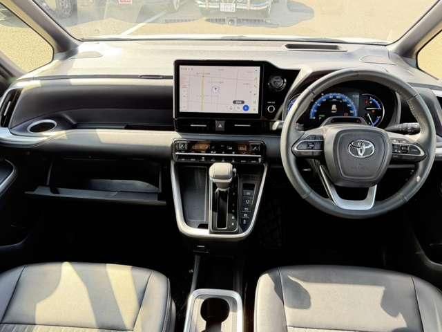 NOAH HYBRID 4WD