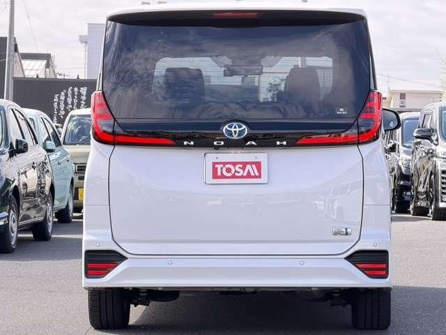 NOAH HYBRID 4WD