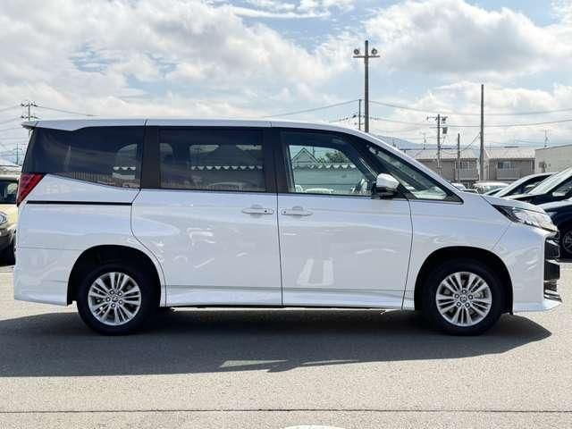 NOAH HYBRID 4WD