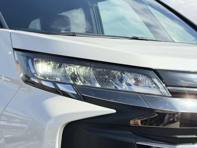NOAH HYBRID 4WD