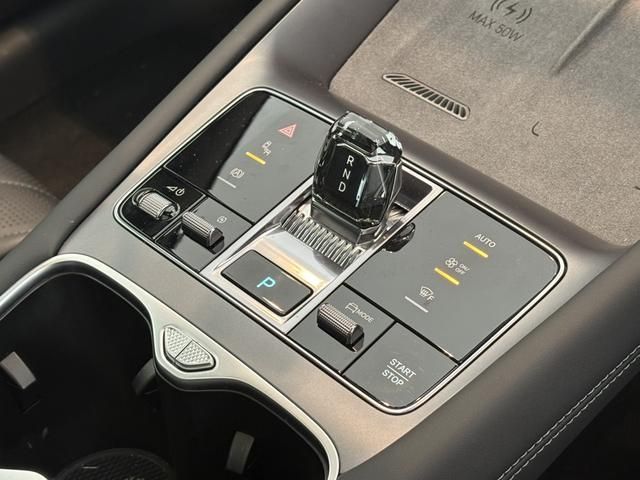BYD SEALION7