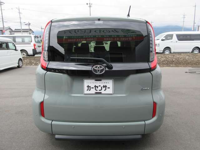 SIENTA HYBRID