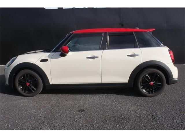 MINI COOPER D 5DOOR