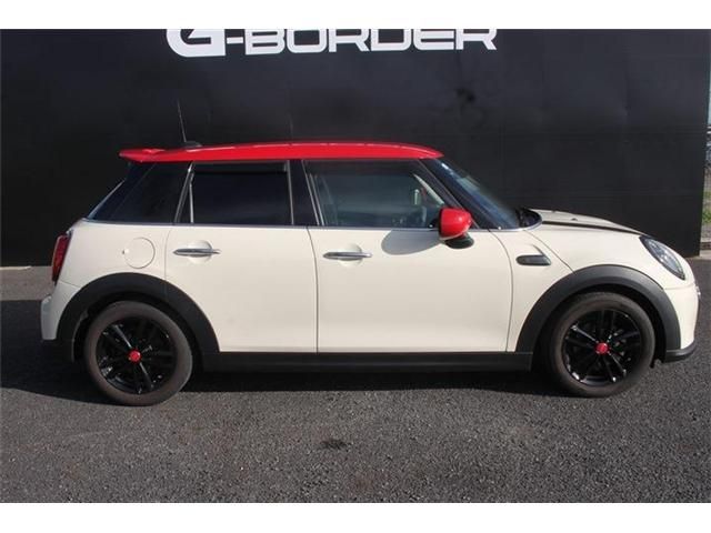 MINI COOPER D 5DOOR