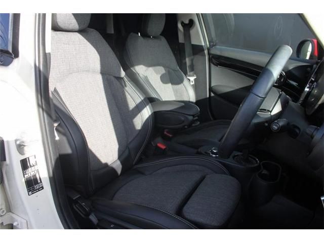 MINI COOPER D 5DOOR