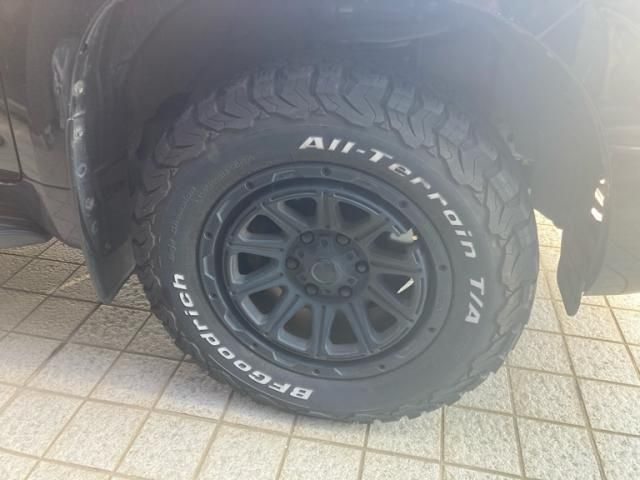 LANDCRUISER PRADO