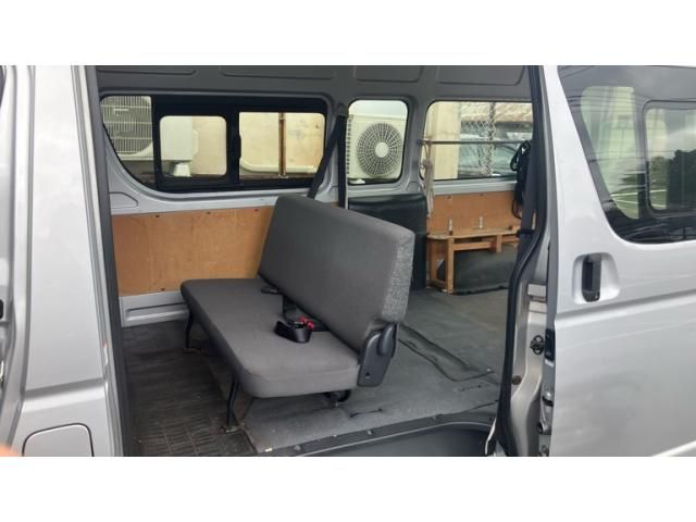 REGIUSACE van 2WD