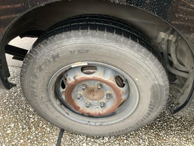 CARAVAN van 1.2t 2WD