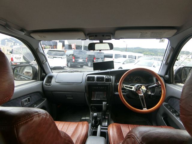 HILUXSURF wagon 4WD