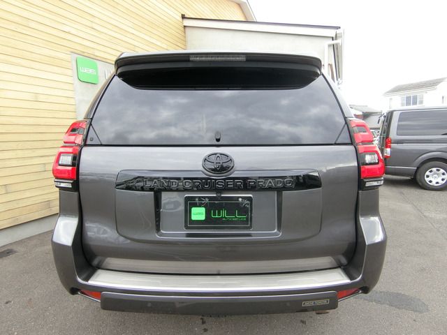 LANDCRUISER PRADO