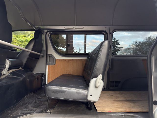 HIACE van 4WD