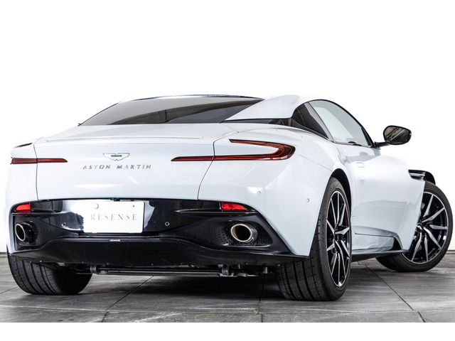 ASTON MARTIN