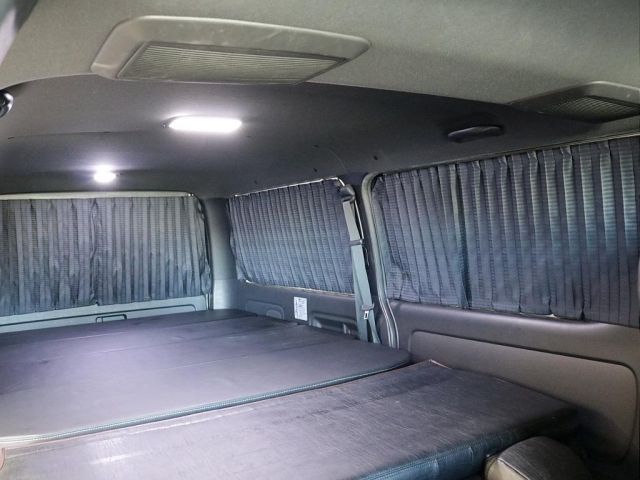 HIACE van 4WD