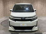 VOXY HYBRID
