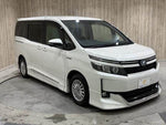 VOXY HYBRID