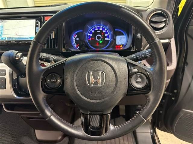 N-WGN CUSTOM