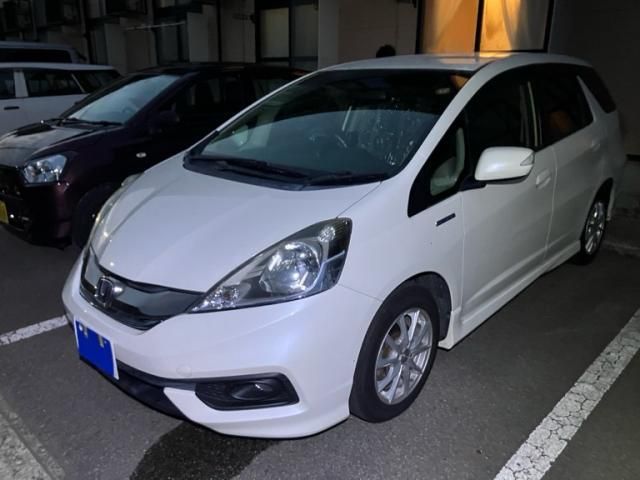 FIT SHUTTLE HYBRID