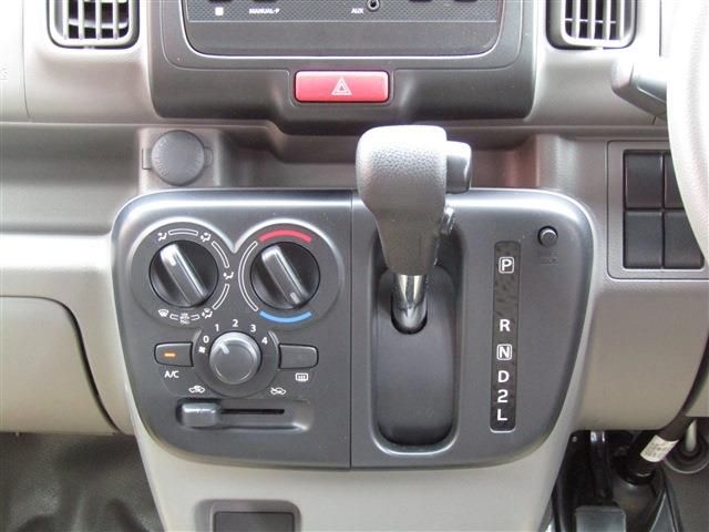 NV100 CLIPPER