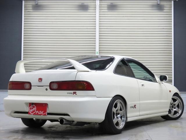 INTEGRA coupe
