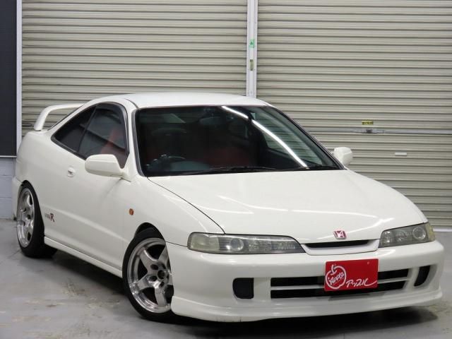 INTEGRA coupe